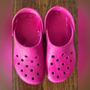 Hot pink womens crocs